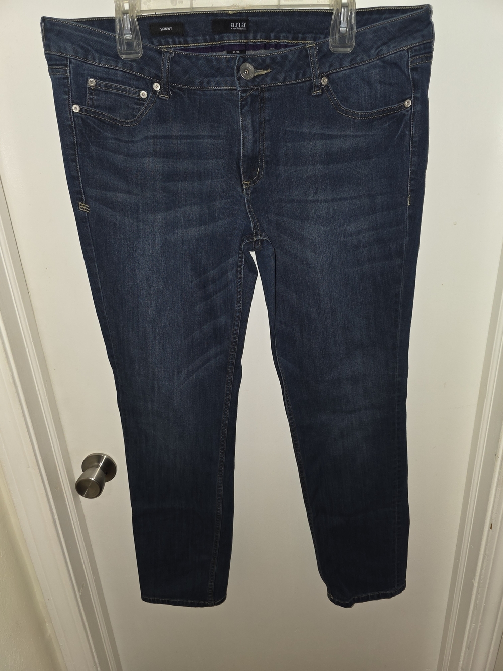 Women's A.n.a (A New Approach) 33/16 Skinny Medium Dark Denim Jeans